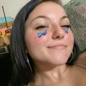 Meet your Posher, Eva